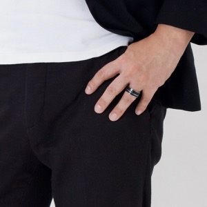 エンポリオアルマーニ リング(指輪) アクセサリー メンズ イーグルマーク 21号 シルバー&ブラック EGS2032040512 200 EMPORIO ARMANI