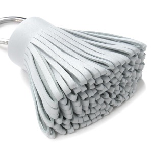 エルメス キーリング/キーホルダー アクセサリー メンズ レディース カルメン U刻印 2022年製造 アニューミロ(ラムスキン) ブルーブリュム(ライトブルー系) CARMEN KEY RING U BLEU BRUME HERMES