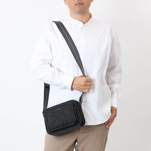 バーバリー ショルダーバッグ/クロスボディ バッグ メンズ パディ TB モノグラム モノグラムジャカード ブラック ML PADDY MJ3 121712 A1189 8043708 BURBERRY