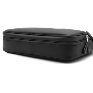 ダンヒル ショルダーバッグ バッグ メンズ ブラック DU24R3128CZ 001R DUNHILL