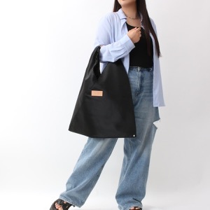 エムエム6メゾンマルジェラ ハンドバッグ/トートバッグ バッグ レディース ジャパニーズ ブラック S54WD0039 P5543 T8013 MM6 MAISON MARGIELA