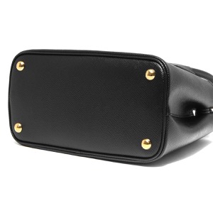 プラダ トートバッグ/ショルダーバッグ バッグ レディース サフィアーノ キュイール 三角ロゴプレート ブラック 1BG443 2A4A F0002 V XOO PRADA