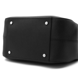 ヴィヴィアンウエストウッド トートバッグ/ショルダーバッグ バッグ レディース ジュディ オーブ ブラック 42050002 L001N N402 VIVIENNE WESTWOOD