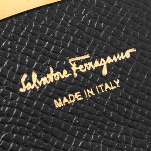 フェラガモ キーケース レディース ガンチーニ ブラック 22D151 NERO 0683320 SALVATORE FERRAGAMO