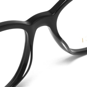 グッチ 伊達メガネ メンズ ウェリントン ブラック&ルテニウムガンメタル&トランスペアレントクリア GG0520O 001 GUCCI