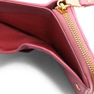 ミュウミュウ 二つ折り財布 財布 レディース マトラッセ シャーリング ベゴニアピンク 5ML522 2FPP F0638 MIU MIU