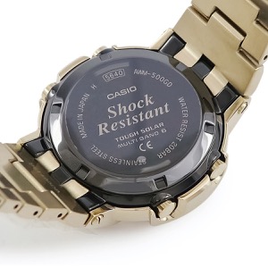 カシオ G-SHOCK フルメタル AWM-500GD-9ADR 未使用 タフソーラー 電波時計 耐衝撃 防水 ゴールド クオーツ