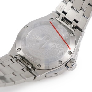 モーリスラクロア アイコン ベンチュラー 38mm AI6057-SSL5F-630-D 未  