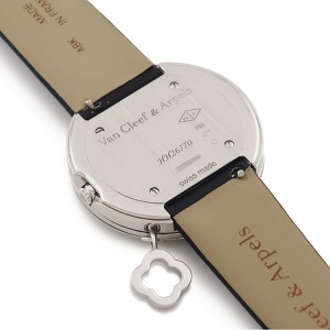 ヴァンクリーフアーペル チャーム ウォッチ VCARM95200 K18WG無垢 純正ダイヤ ギヨシェ クオーツ