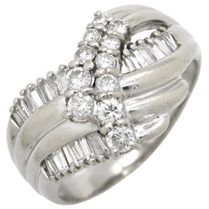 リング 指輪 ダイヤリング Pt900 シルバー V字 Vライン  中古