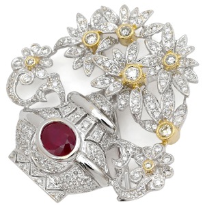 ブローチ ルビー ダイヤ K18WG シルバー 赤 レッド 花 花瓶  中古