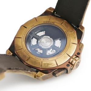 コルム アドミラルズカップ クロノグラフ 116.200.53/0F62 AW01 ブロンズ 12角形 ウッド 信号旗 自動巻き