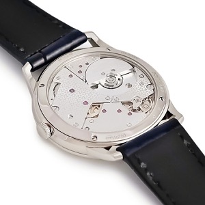 エルメス スリム ドゥ エルメス クレール ドゥ リュンヌ CA2.990i K18WG無垢製 月光 限定 自動巻き