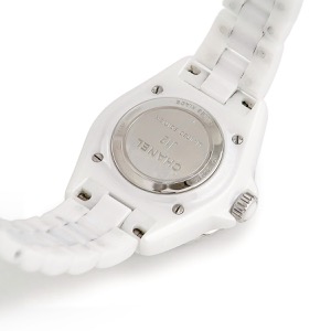 シャネル J12 ウォンテッド ドゥ シャネル H7419 ホワイト 白 CHANELロゴ 数量限定 クオーツ