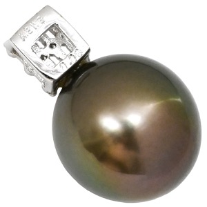 ペンダントトップ K18WG ブラック ネックレストップ チャーム 黒蝶 パール 真珠 ダイヤ Au750 18K 18金  中古
