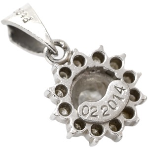 ペンダントトップ Pt900 シルバー プラチナム ペンダントヘッド センターダイヤ パヴェ メレダイヤ フラワーモチーフ  中古