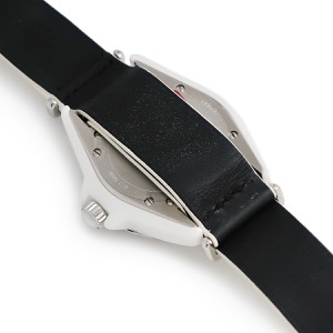 シャネル J12 H4190 純正ダイヤ ホワイト ラウンド アラビア クオーツ