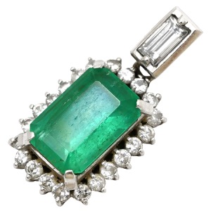 ペンダントトップ エメラルド ダイヤ Pt900 グリーン 緑 ネックレストップ エメラルドカット スクエア プラチナム  中古