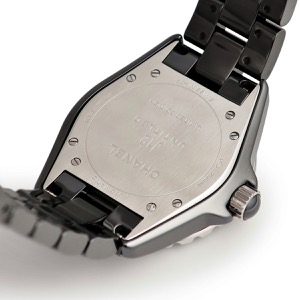 シャネル J12 アンタイトル 38mm リミテッド H5581 ブラック セラミック 黒 限定 自動巻き