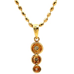 ネックレス ダイヤペンダント K18YG ゴールド 18K 3P 3石 3粒 スリーストーン 3連 ダイヤモンド 0.15ct  中古