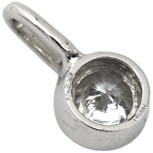 ペンダントトップ Pt900 シルバー プラチナム ペンダントヘッド 1P 1粒ダイヤ チャーム 小ぶり ネックレストップ 0.24ct 中古