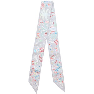 エルメス スカーフ ツイリー シルク グレー 【ISOLA DI PRIMAVERA/春の島】  中古