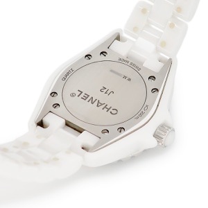 シャネル J12 33mm H2123 純正ダイヤ ホワイト セラミック デイト 逆回転防止ベゼル クオーツ