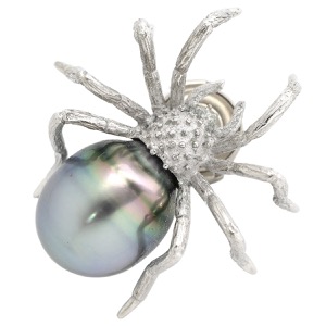 ブローチ 黒蝶パール 12.9mm 蜘蛛モチーフ ピンブローチ K18WG シルバー クモ くも 黒真珠 バロックパール シルバー 18K 750WG 18金 中古