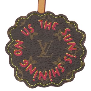 ルイヴィトン バッグチャーム LV サン モノグラムキャンバス イエロー 黄色 モノグラム 太陽 キーホルダー M02550 中古