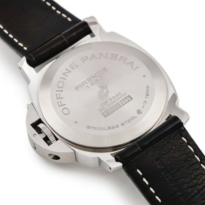 パネライ ルミノール マリーナ ロゴ アッチャイオ 44mm PAM01005 T番 ブラック スモールセコンド 手巻き