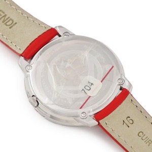 フェンディ エフ イズ フェンディ ラナウェイ 36MM F710034073 未使用 白 クオーツ