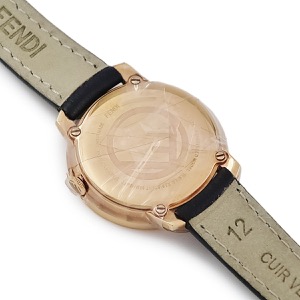 フェンディ エフ イズ フェンディ ラナウェイ 28MM F710524011 未使用 ホワイト×ゴールド クオーツ