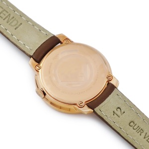 フェンディ エフ イズ フェンディ ラナウェイ 28MM F710524021 未使用 ホワイト×ゴールド クオーツ