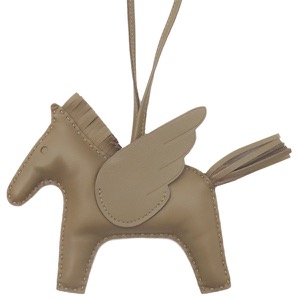 エルメス バッグチャーム ロデオMM ペガサス アニョーミロ グレー グレージュ 単色 ソーエトゥープ 中古