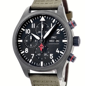 IWC パイロットウォッチ クロノグラフ トップガン SFTI IW389104 ブラック デイデイト 限定 自動巻き