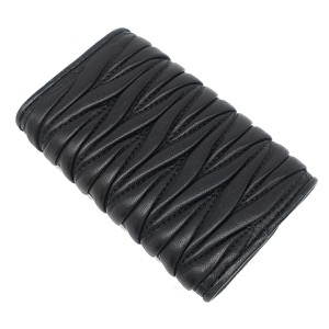 ミュウミュウ キーケース マテラッセ キーケース レザー ブラック 黒 メタルロゴ 6連 6本 MATELASSE 5PG222 N88 中古