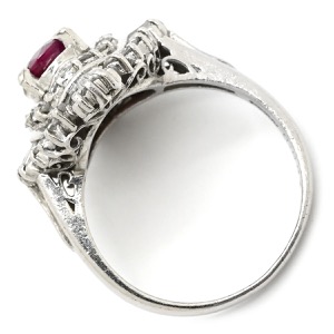 リング 指輪 ルビー 1.223ct ダイヤ Pt900 レッド 赤 1P 1石 1粒 プラチナ Pt900 メレダイヤ パヴェ バケットカット オーバル 楕円 中古