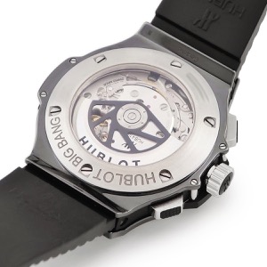 ウブロ ビッグバン ブラックマジック 301.CV.130.RX.110 純正ダイヤ 黒 PVD クロノグラフ 自動巻き