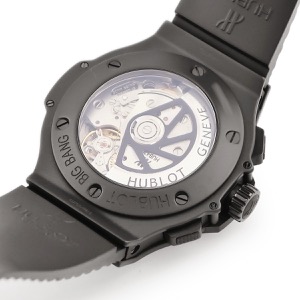 ウブロ ビッグバン アエロバン オールブラック クロノグラフ 311.CI.1110.RX.1100 純正ダイヤ 限定 自動巻き