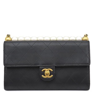シャネル チェーンウォレット マトラッセ パール チェーンウォレット ラムスキン ブラック 黒 チェーンショルダー 中古