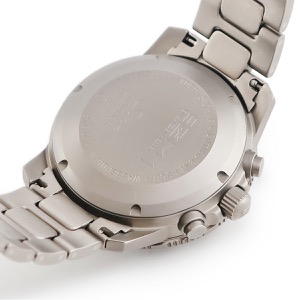 ジン クロノグラフ ミッションタイマー 503.EZM-1 ブラック バー 9時位置リューズ 回転ベゼル デイト 自動巻き