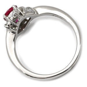 リング 指輪 ルビー 0.63ct ダイヤ 0.48ct Pt900 レッド 赤 1P 1石 1粒 プラチナ Pt900 メレダイヤ パヴェ バケットカット 中古