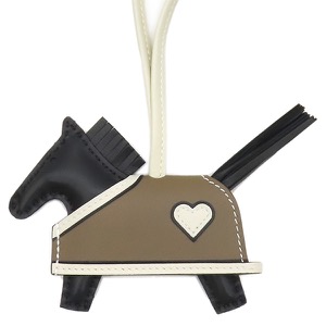 エルメス バッグチャーム ロデオ ロべオ クールPM ラムスキン マルチカラー 黒 オフホワイト グレージュ  中古