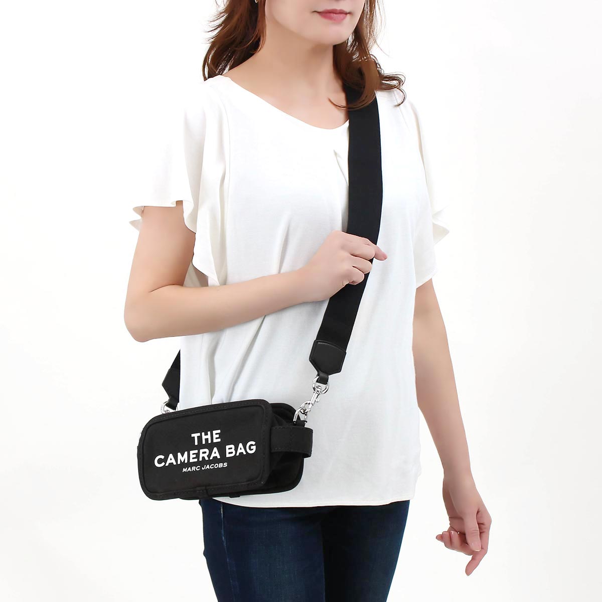 マークジェイコブス ショルダーバッグ ポーチ バッグ メンズ レディース ザ カメラバッグ ブラック M 001 21年秋冬新作 Marc Jacobs ブランド腕時計通販なら ブルークウォッチカンパニー 心斎橋店