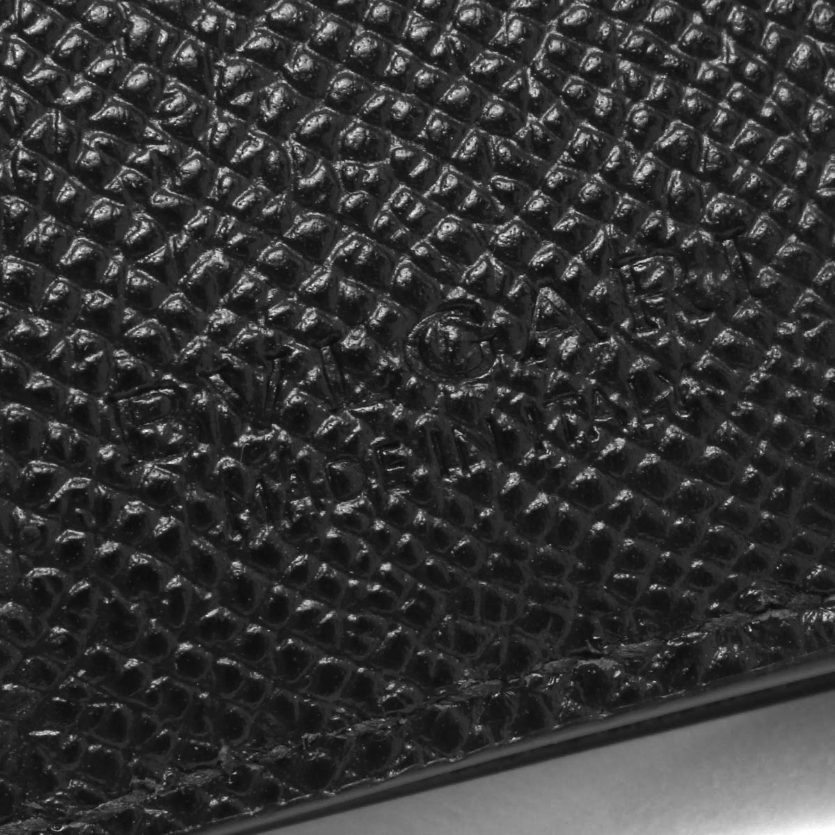 楽天市場 ブルガリ 三つ折り財布 ミニ財布 財布 メンズ ブルガリブルガリ マン ブラック 2369 年春夏新作 Bvlgari ブルークウォッチカンパニー