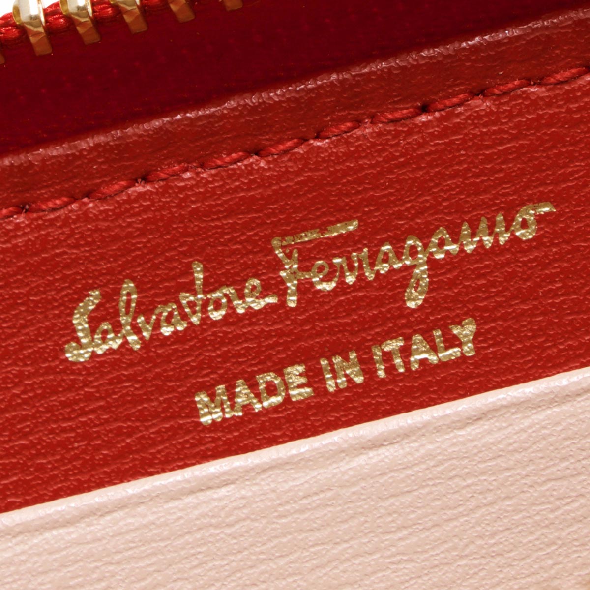 フェラガモ 長財布 財布 レディース ガンチーニ ラウンドファスナー  