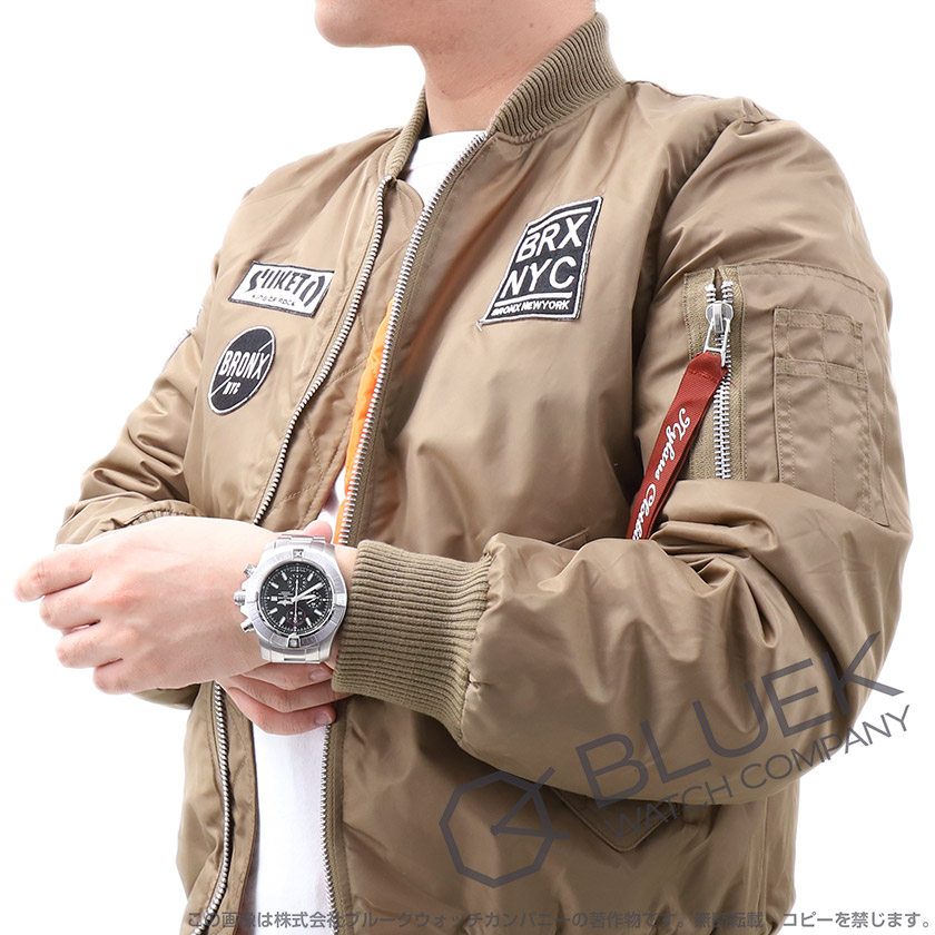 ブライトリング スーパーアベンジャー クロノグラフ 300m防水 メンズ A13375101B1A1