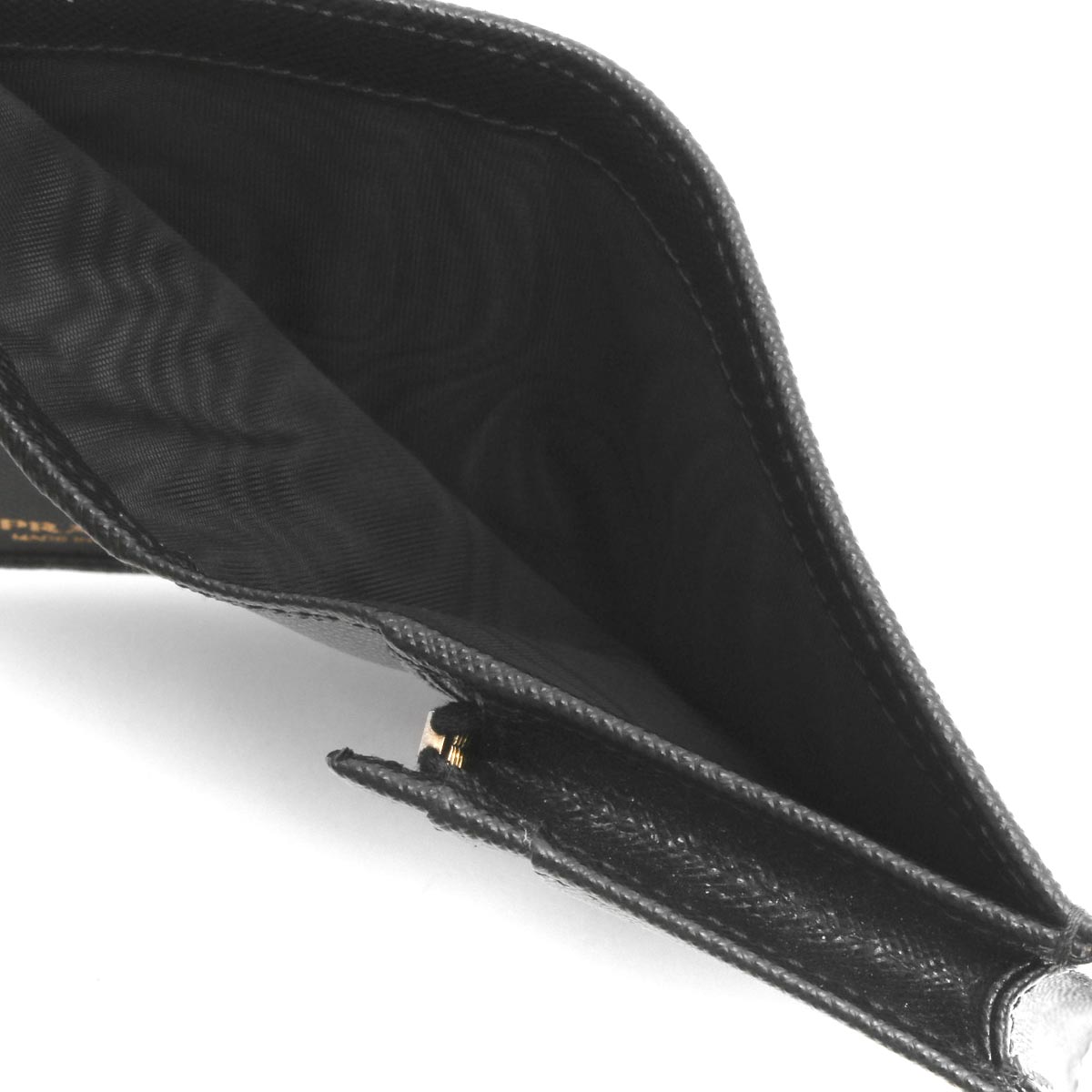 プラダ 二つ折り財布 財布中古 レディース サフィアーノ トライアングル 三角ロゴプレート ブラック 1MV021 QHH F0002 PRADA